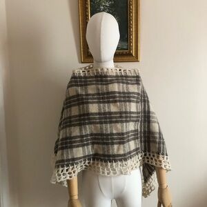 Vintage poncho
